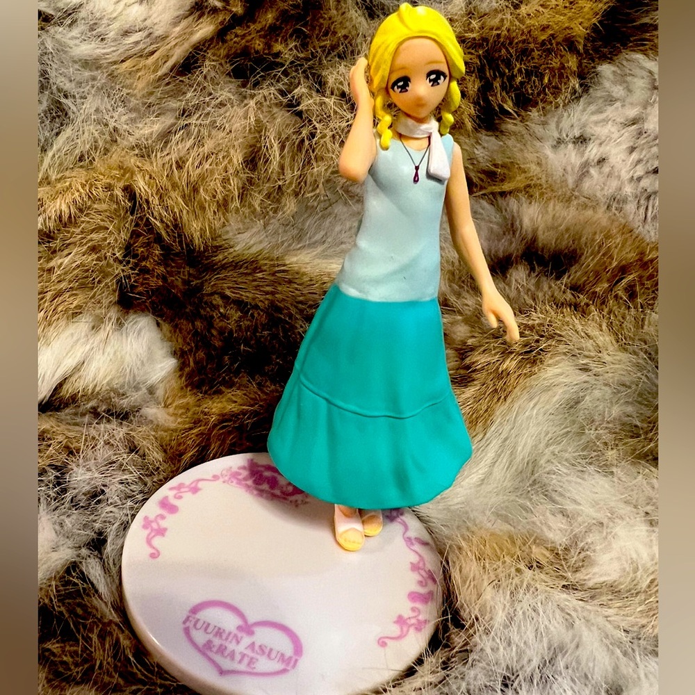 NWOB AutBandai Healin' Good Precure Fuurin Asumi Shokugan Cutie Figure Candy Toy